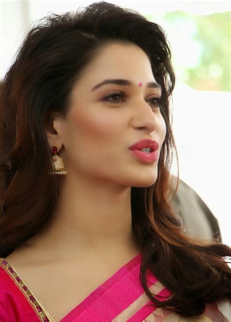 Tamanna Bhatia sexy